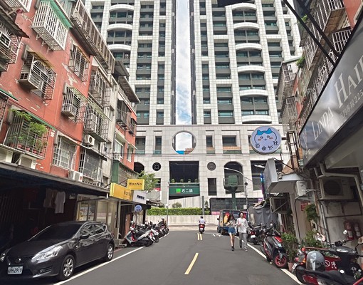 莒光路🏡住辦店皆可🏡門口方便停車 - Image 14