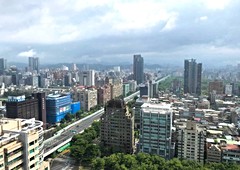 房市多空交雜 6月房仲交易量欲振乏力