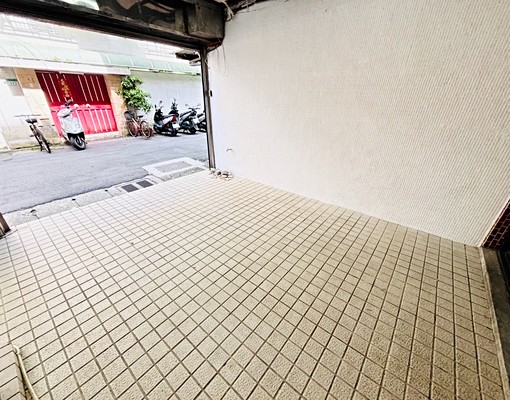 捷運象山★住辦工作室★報稅營登★可寵★免爬梯★車位★採光佳 - Image 2