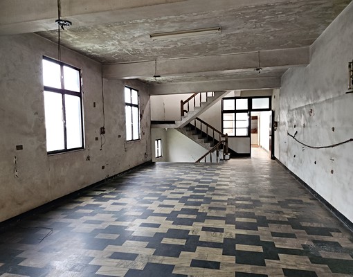 正廣福路上透天3層樓120坪大空間鄰大成國小大湳市場 - Image 1