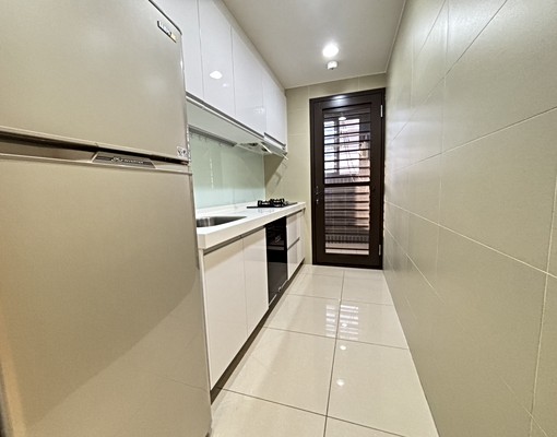 經國轉運旁~精美優質裝潢2房+車位~ - Image 13