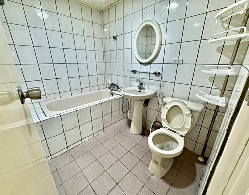 三信公園#三房平車#超大空間#三陽台#間間採光#雙租補 - Image 12