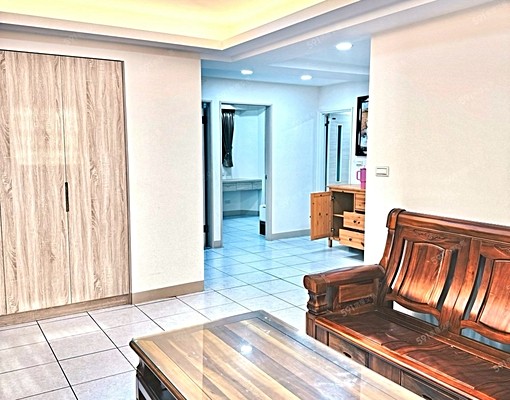 ✨近捷運站🏡可租補含管🏡垃圾代收/電梯3房✨中信達達 - Image 6