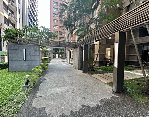 美術館-青海商圈~高樓層明亮美2房 - Image 12