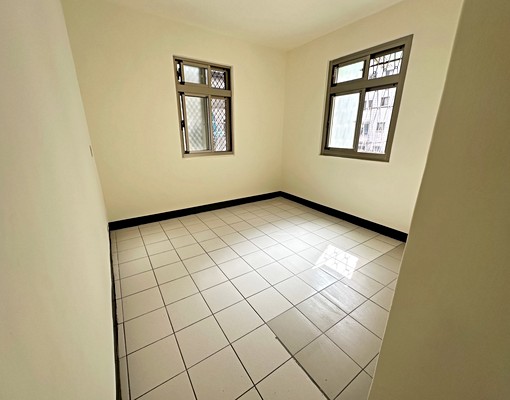 謝絕社宅&仲介!景安/南勢角三大房、屋況乾淨、明亮! - Image 5