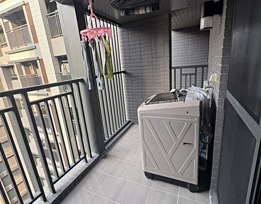 屋主自租免仲介費。心之所向全新兩房平車。附完整家具禁菸 - Image 4