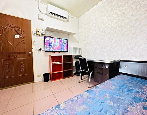 新埔站/四維路雅房/飲水機洗衣機/垃圾代收/陽台曬衣/天然瓦 - Image 4