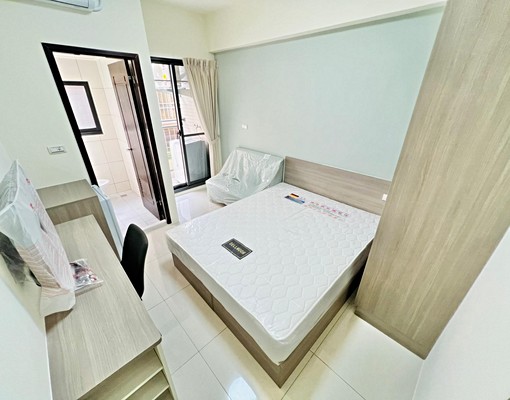 可租補✨陽台獨洗✨近全新✨子母車✨機車位✨秒殺✨興大首選 - Image 6