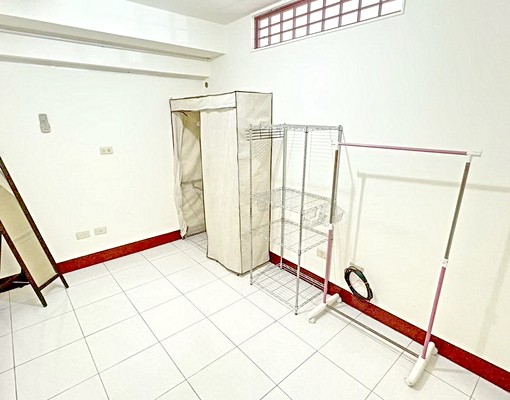 近大灣商圈-永華路❤1+2樓<大2房>店住合一❤歡迎賞屋 - Image 9