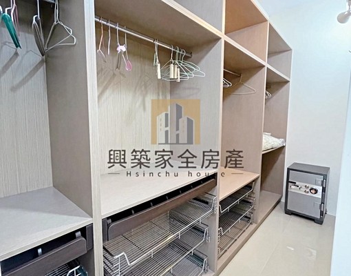 K巨城優質美四房附車位~日商最愛 - Image 11