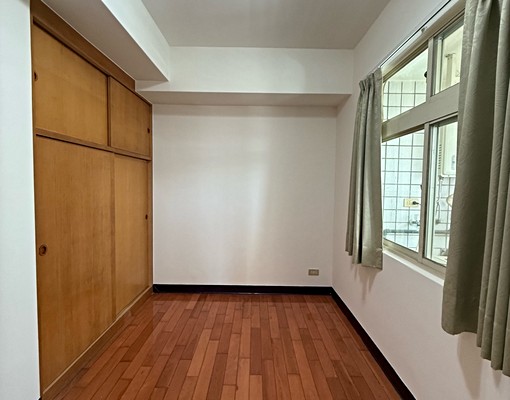 捷運新埔站公園旁稀有2房 - Image 5