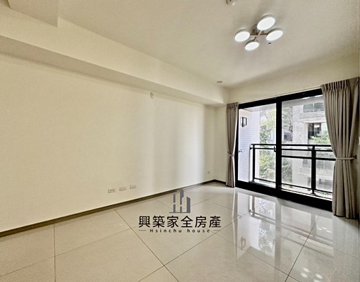‼️竹北六家高鐵特區｜優質三房｜傢俱電可談附平面車位 - Image 3