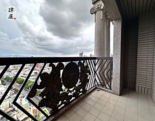 青海路赫里翁🎧大坪數視野四房平車/逢甲商圈 - Image 3