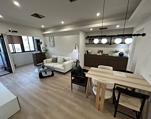 近中壢工業區地點好。採光好。可養貓稀有美全新裝潢三房 - Image 5