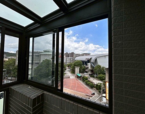 自強國中正對面屋新透天厝 - Image 6