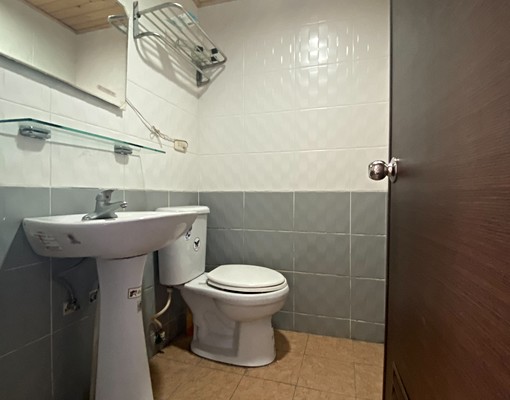 近崇右技術學院、獨立衛浴、免服務費 - 591租屋網 - Image 3