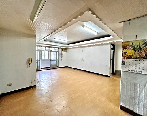 近頂溪站/可養寵/便宜大三房/雙陽台/有採光格局方正 - Image 6