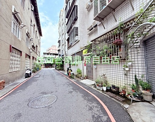 小胖房屋-東區近南紡可租補、可寵、一機車位健身三房 - Image 15