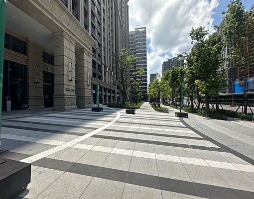 世界花園全新裝潢溫馨浪漫2房+平面車位 - Image 3