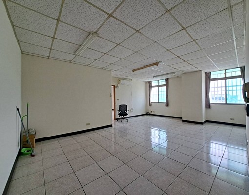 可租補✅家樂福🌈電梯3房💯全新變頻冷氣✨全新廚具 - Image 1