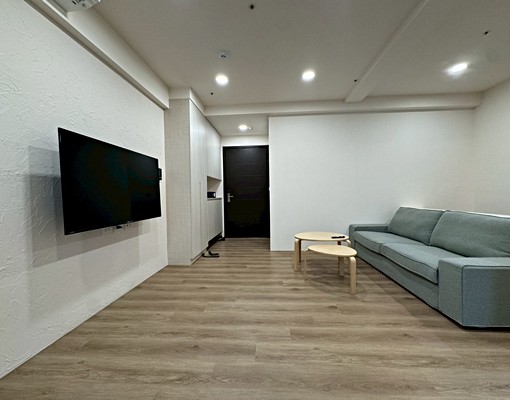 勝興豐境~兩房精緻裝潢~全配傢俱電~可租補~一卡皮箱入住 - Image 1