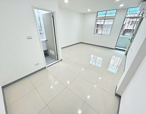 💓行天宮捷運/全新工作室/有陽台/可營業登記/限量搶租 - Image 1