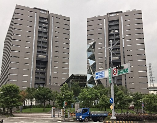 新莊副都心捷運A4站高級套房(全套家具) - Image 14