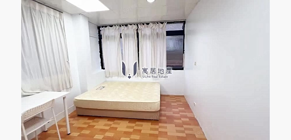 朋友同學合租優選●士林夜市●生活機能佳●台水台電 - Image 1