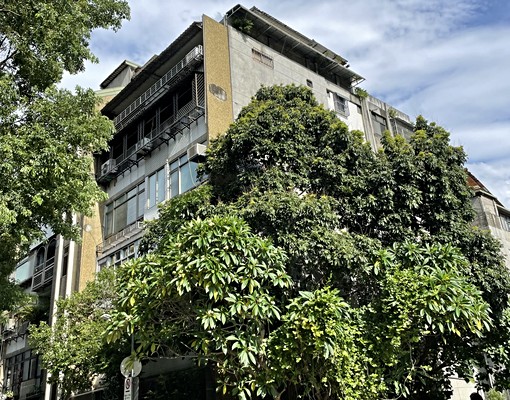 台北科技大學電梯華廈 - Image 15