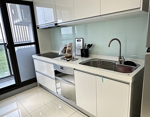 高級裝潢三房兩衛有車位含管理費 - Image 4