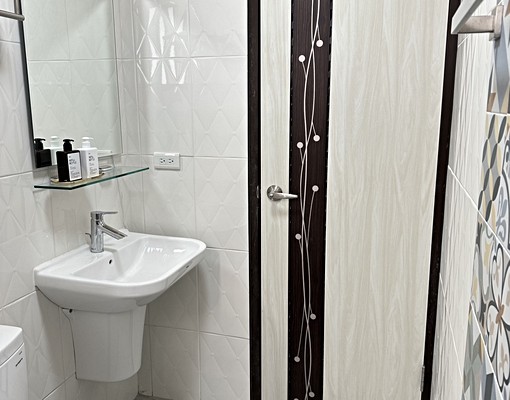 高級裝潢三房兩衛有車位含管理費 - Image 12