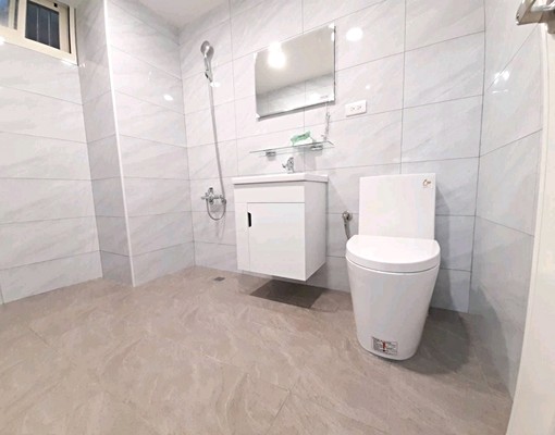 近捷運新莊站☆綠洲庭園華廈☆全新裝潢.漂亮美三房 - Image 13