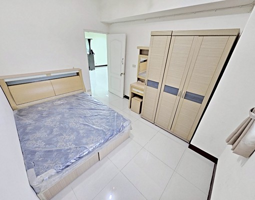 💘三面採光可租補💘發財樓層3改2雙衛浴超大空間💘 - Image 8