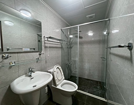 ✓潭子三車位別墅出租✤屋新✤可租捕 - Image 6