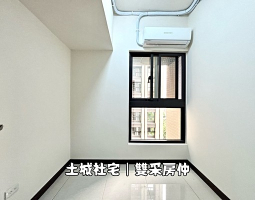 土城社宅雙采❥可租補免服務費❥捷運世界花園邊間三房車 - Image 8