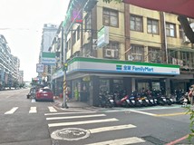 三陽路13巷三重捷運站全家出..