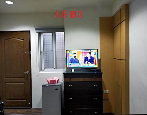 高雄鼎中路文藻商圈舒適明亮乾淨安靜雅房C - Image 5