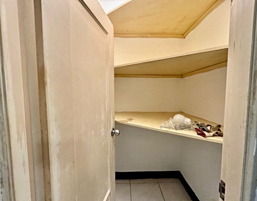 祥豐街庭院ㄧ樓2+1房*請找東森房屋秀如 - Image 8