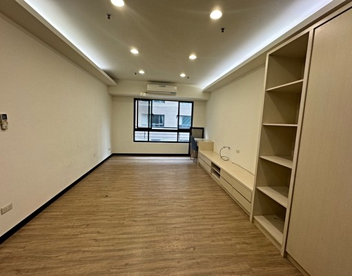 傢俱可附.台水台電.獨立陽台大套房~可租補 - Image 2