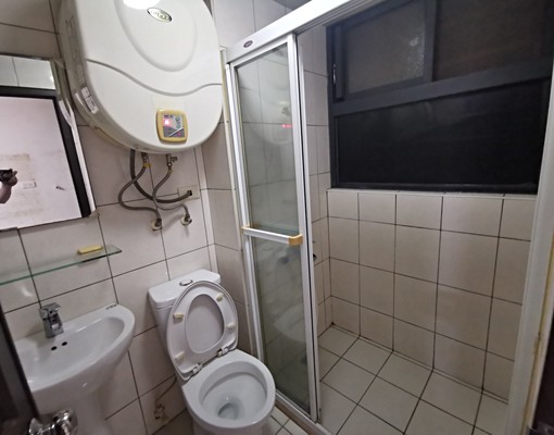 ※稀有採光景觀陽台※獨立洗衣機★觀音工業區新電梯大套房 - Image 5