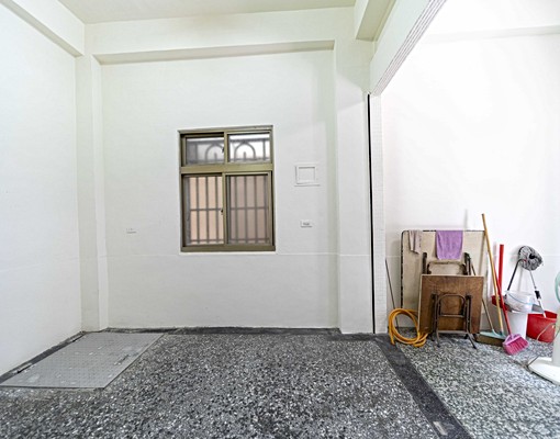 鹽埕瀨南街透天店住 - Image 14