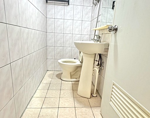 租補★大窗獨曬★電梯警衛高樓採光★中友一中益民 - Image 11