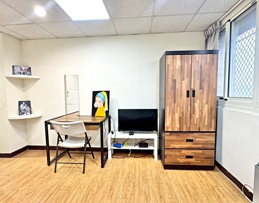 租補★大窗獨曬★電梯警衛高樓採光★中友一中益民 - Image 2