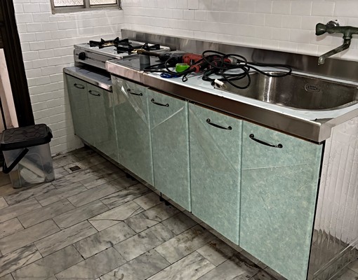 北區火車站旁可寵可租補新裝修兩房 - Image 1