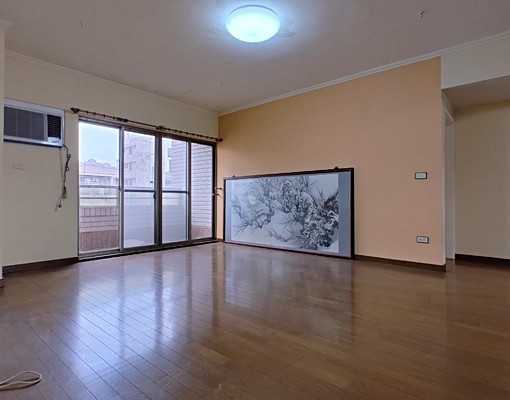 楠梓土庫家樂福4房平車 - Image 1