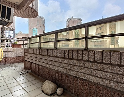 楠梓土庫家樂福4房平車 - Image 4