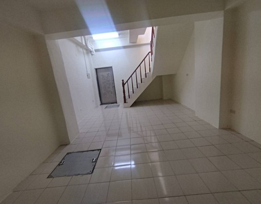 🍍專簽★北區梅豐街店面、住家重新整理好屋況 - Image 10