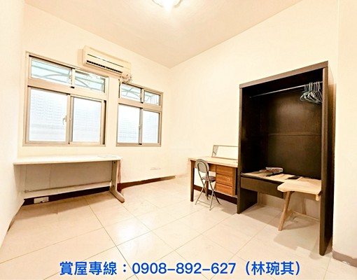 社會住宅/可租補/免仲介費/捷運中和站莊敬路公寓四房兩陽台 - Image 2