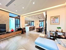 大智路二段彰化霸氣總裁行館..