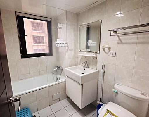 租🔥心✨推薦✨八德「墨爾本」2房車含車管🉑申請租補 - Image 3